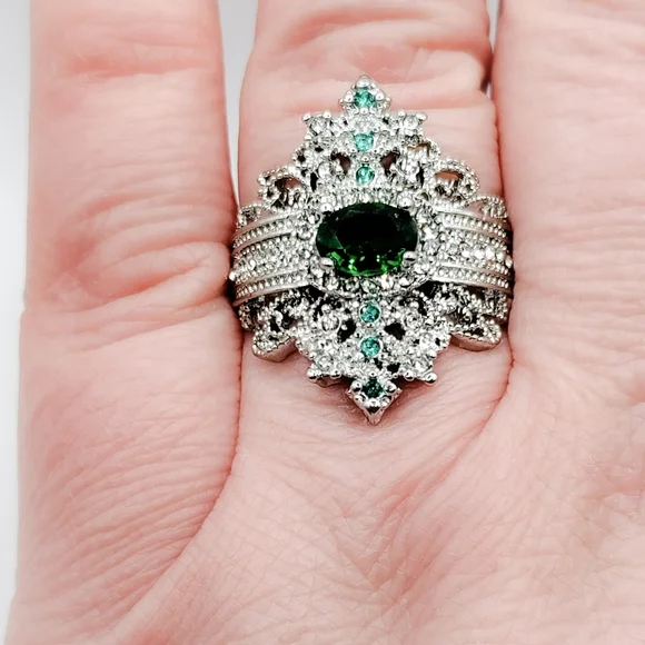 🎀925 Creative Palace Emerald, Topaz, Diamond Accent Ring - Picture 4 of 6